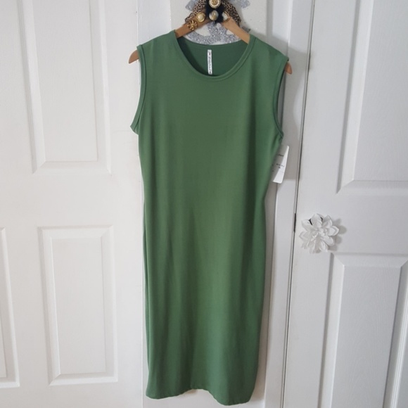 Love Nation Dresses & Skirts - Sleeveless dress